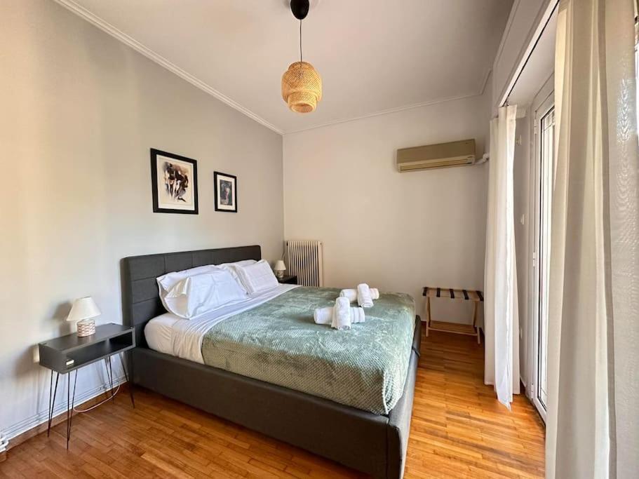 4 Family And Friends - Acropolis View Apartment Athens Exterior photo